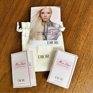 Dior Fragrance Sample Bundle – Miss Dior and pouch